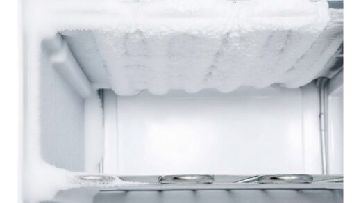 Šaldiklis nustoja apšalti