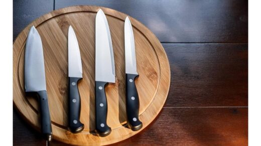 Virtuviniai peiliai vis atšimpa